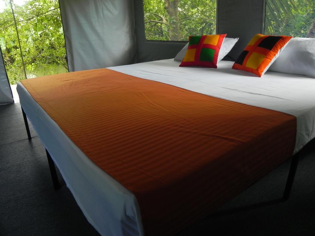 Makulu Safari Camping Udawalawe Dış mekan fotoğraf